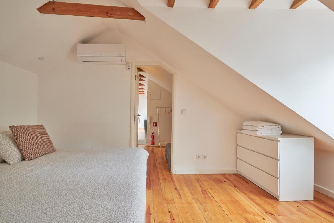 Appartement Castleviewattic à Lisboa Extérieur photo